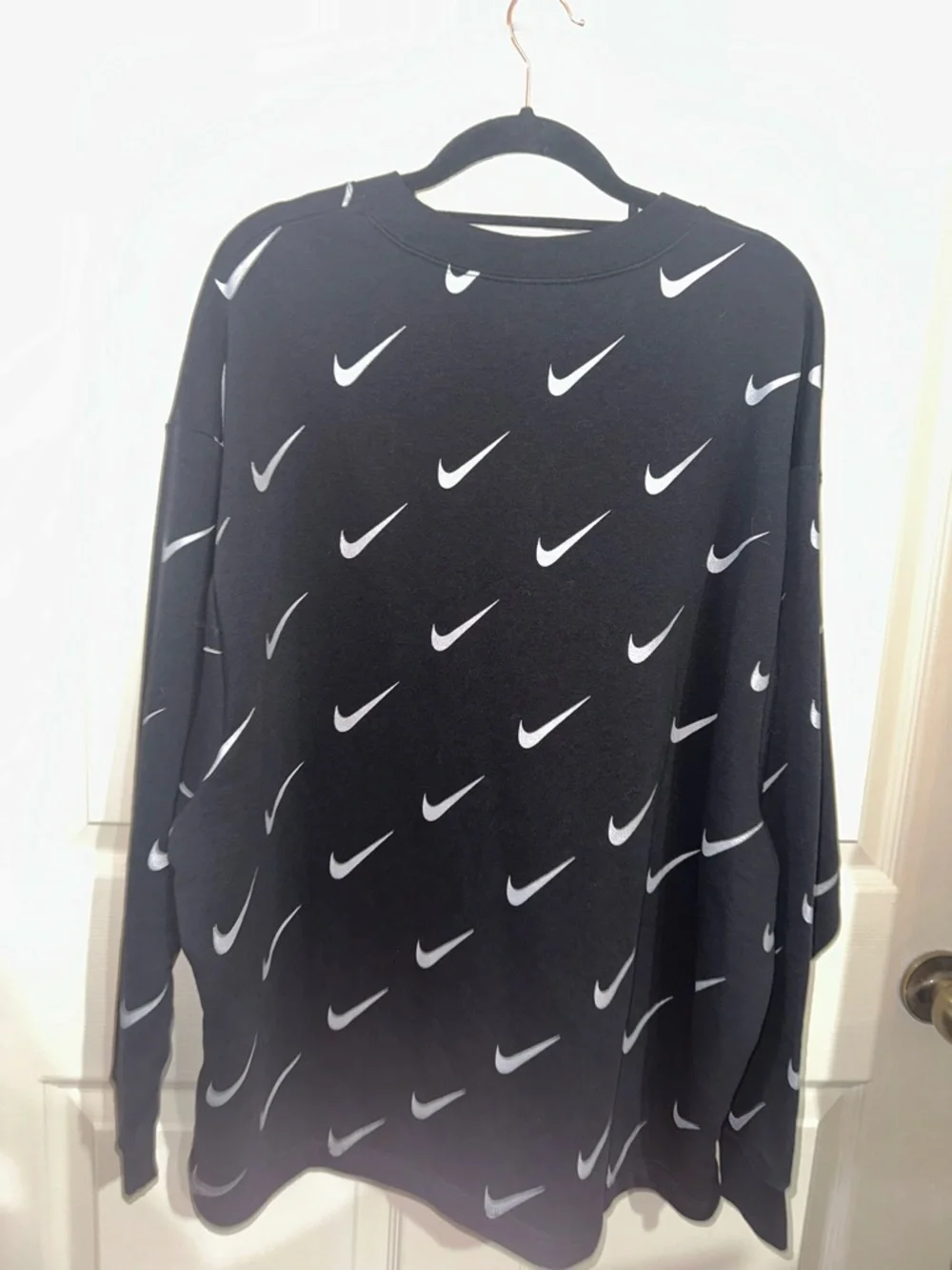 Nike Black Crewneck with Repeated White Swoosh Pattern NWOT L athleisure gym